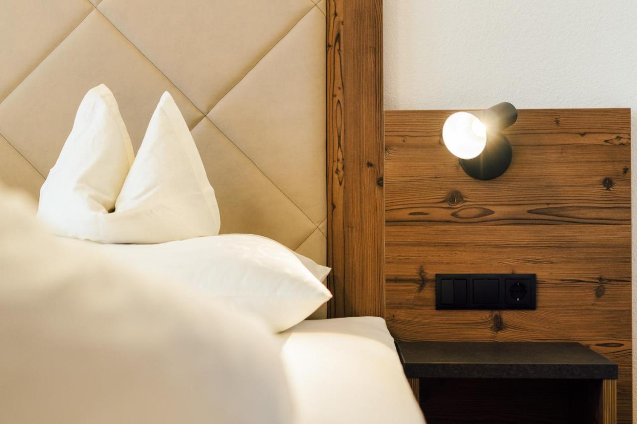 סרפהאוס Hotel Garni Jaegerheim מראה חיצוני תמונה